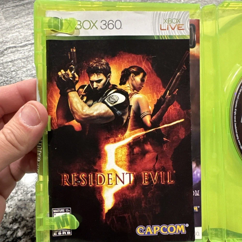 Resident Evil 5 - Microsoft Xbox 360 Capcom Complete With Manual‎